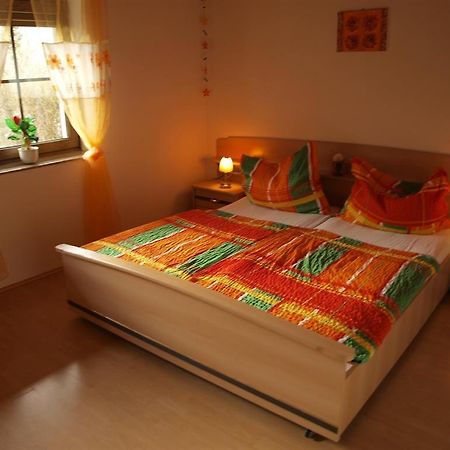 Haus Schober Apartment วินดิชการ์สเทิน ภายนอก รูปภาพ