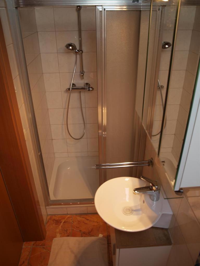 Haus Schober Apartment วินดิชการ์สเทิน ภายนอก รูปภาพ